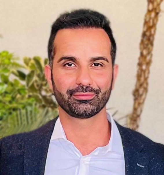 Farhad Ghayour
